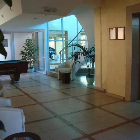 Vechna R 7 Sunny Apartamento