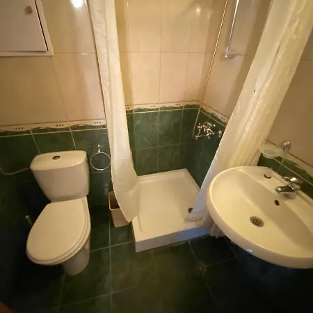 Vechna R 7 Sunny Apartamento