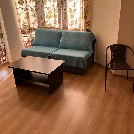 Vechna R 7 Sunny Apartmán *